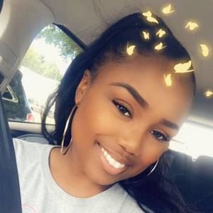 Meet your Posher, Bria